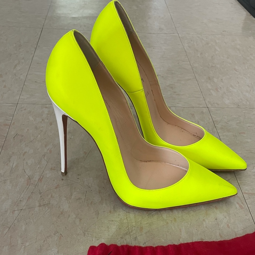 Christian Louboutin So Kate Neon Heels Size 39